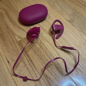 Powerbeats 3 wireless headphones